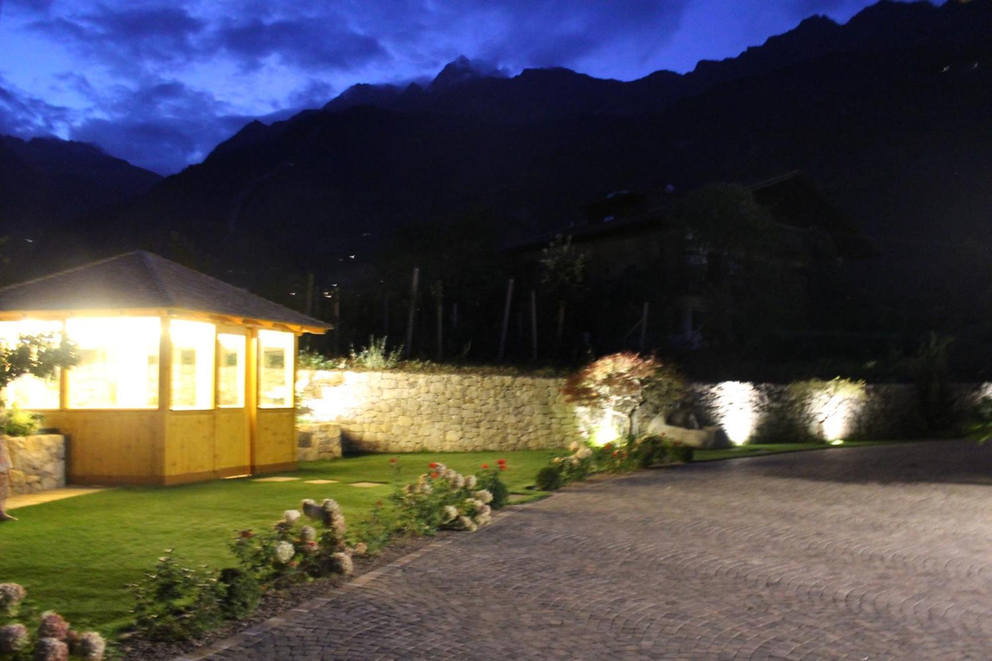 Appartementhaus Tratter Lagundo Exteriér fotografie